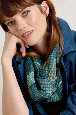 Seasalt Cornwall Scarves & Shawls<Pretty Circle Scarf Wetland Check Wreckage